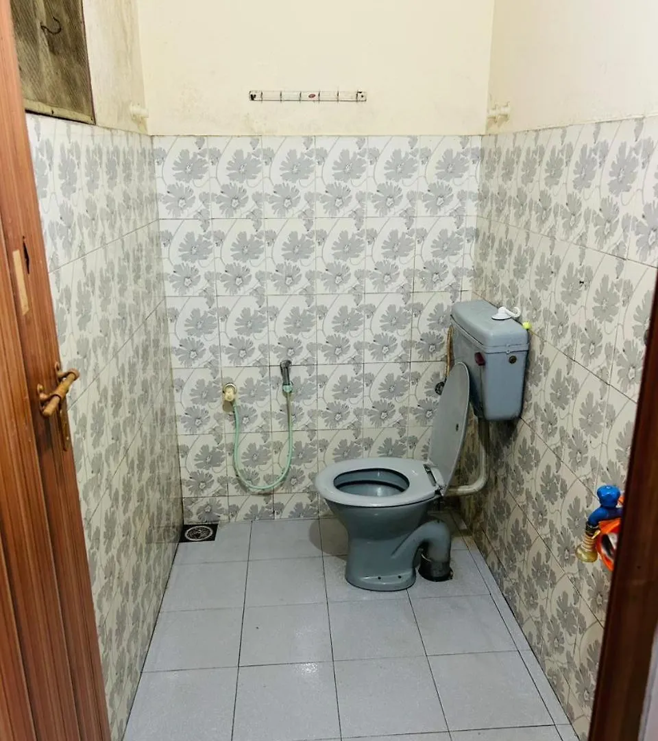 Empire Hostel Kochi